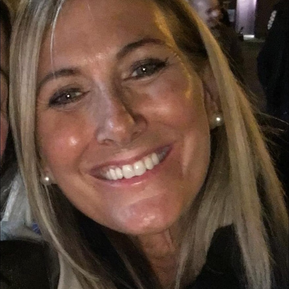 Meet your Posher, Deanna